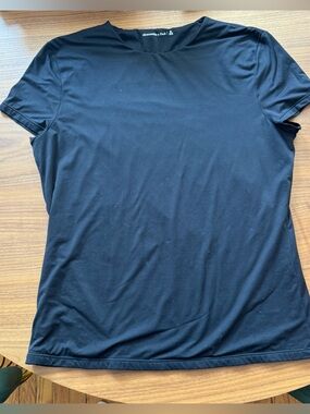 Abercrombie & Fitch Black Crew Neck Tee